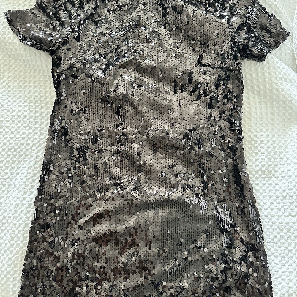 Forever 21 sequin t-shirt dress